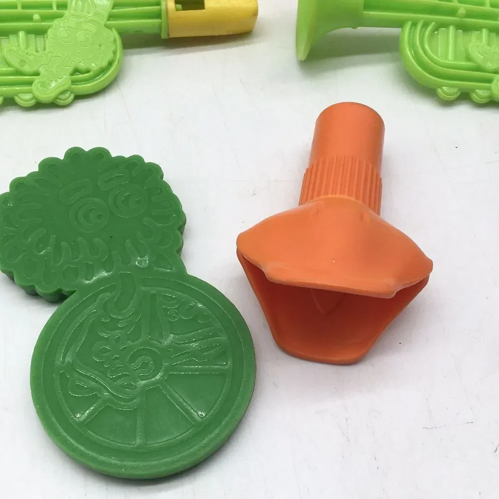 Lot 9 McDonald's 1986 87 Fry Guy Copter Flyer Whistle Grimmace Duck Tales Calls